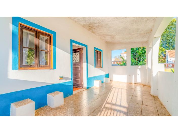 Image No.12-5 Bed House for sale