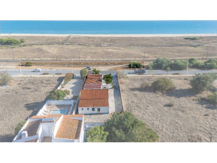 Image No.5-5 Bed House for sale