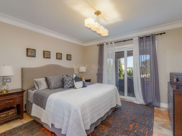 Image No.29-5 Bed House for sale