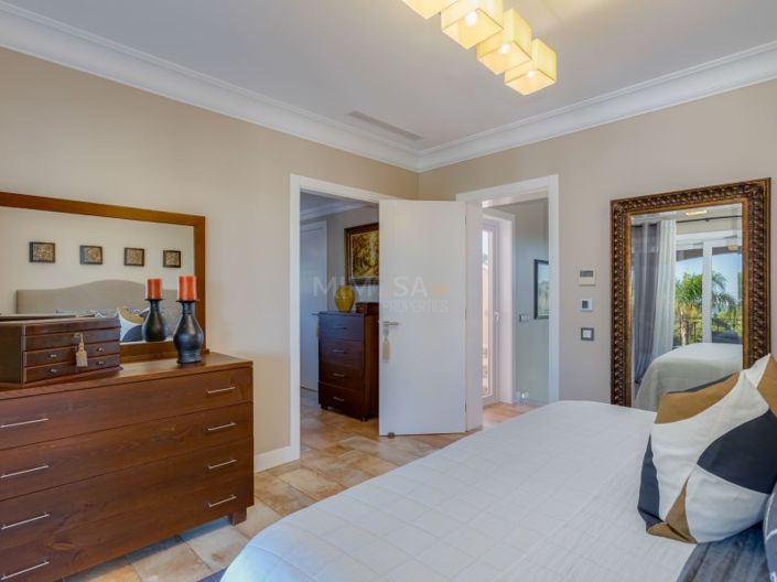 Image No.30-5 Bed House for sale