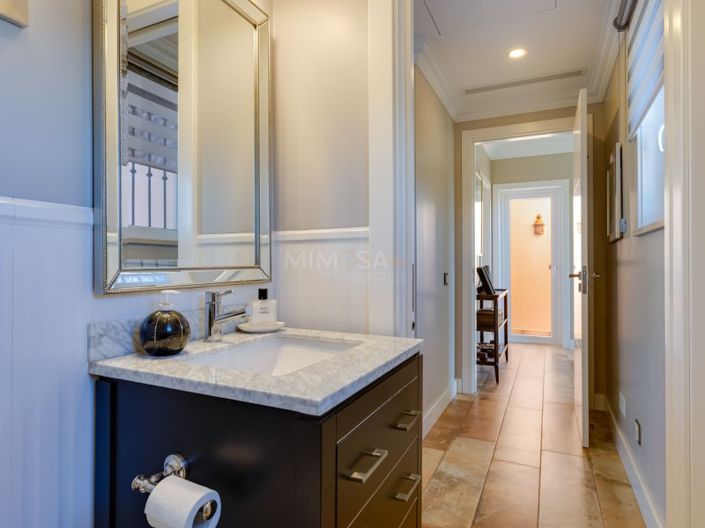 Image No.36-5 Bed House for sale