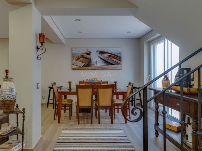Image No.42-5 Bed House for sale