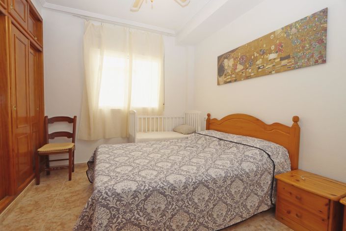 Image No.10-Appartement de 2 chambres à vendre à Punta Prima
