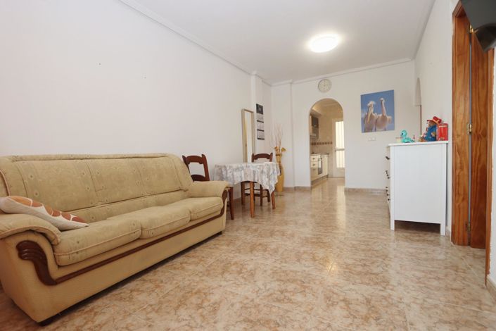 Image No.6-Appartement de 2 chambres à vendre à Punta Prima