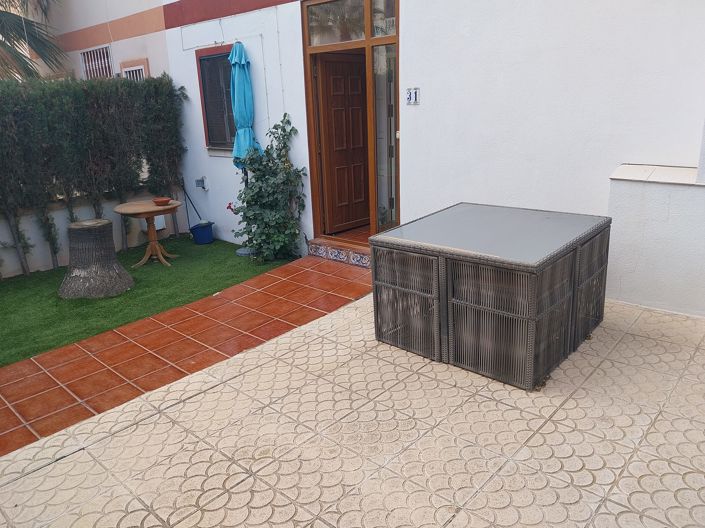 Image No.11-3 Bed Townhouse for sale