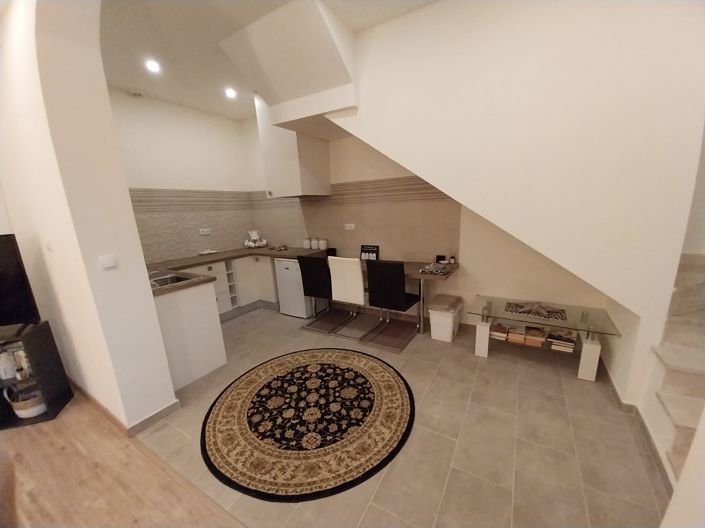 Image No.27-3 Bed Townhouse for sale