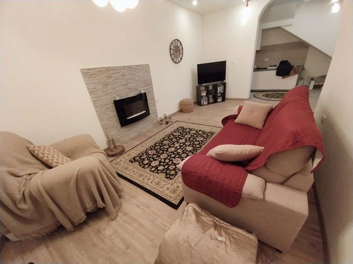 Image No.30-3 Bed Townhouse for sale