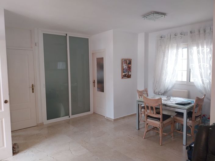 Image No.6-3 Bed Townhouse for sale