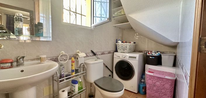 Image No.11-3 Bed Townhouse for sale