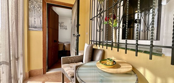 Image No.16-3 Bed Townhouse for sale