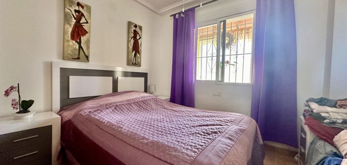 Image No.4-3 Bed Townhouse for sale