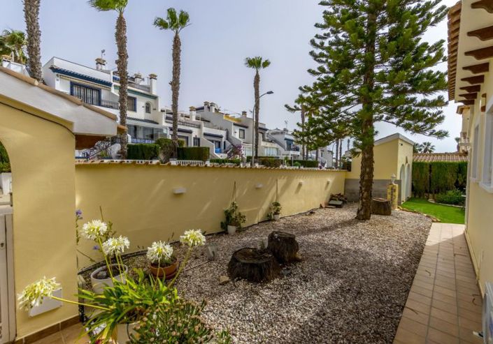 Image No.30-4 Bed Villa for sale