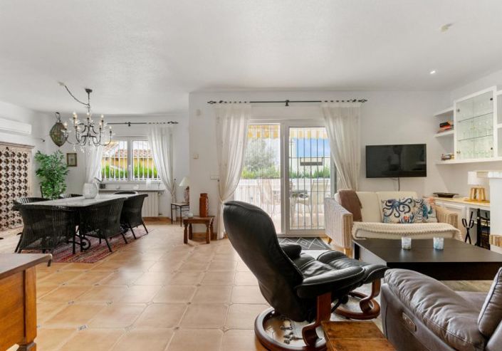 Image No.6-4 Bed Villa for sale