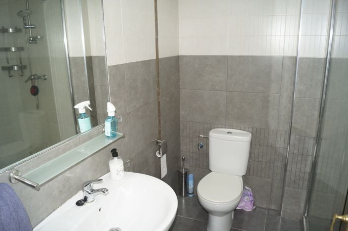 Image No.10-3 Bed Apartment for sale