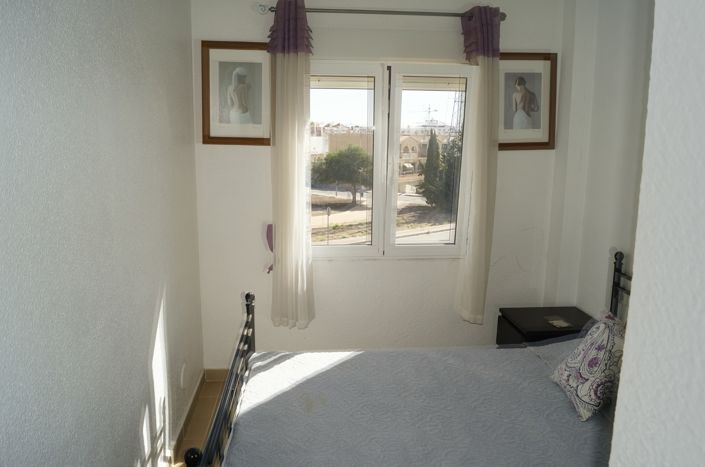 Image No.12-3 Bed Apartment for sale