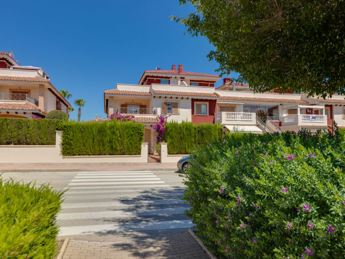 Image No.4-3 Bed Townhouse for sale