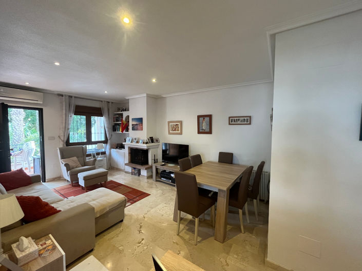 Image No.20-2 Bed Apartment for sale