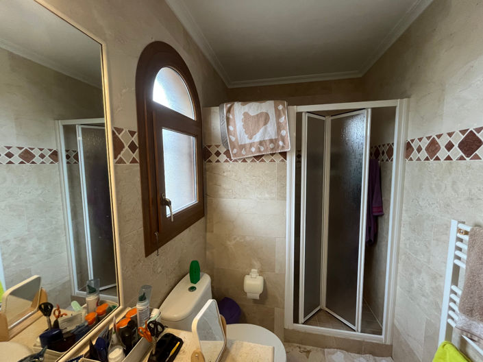 Image No.32-2 Bed Apartment for sale