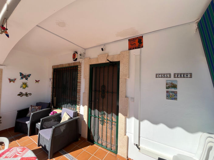 Image No.40-2 Bed Apartment for sale