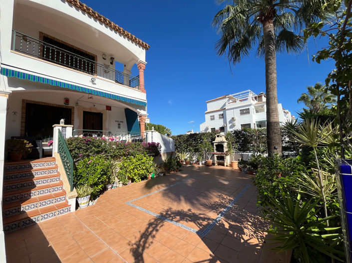 Image No.50-2 Bed Apartment for sale