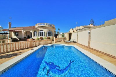4 Bed Villa for sale
