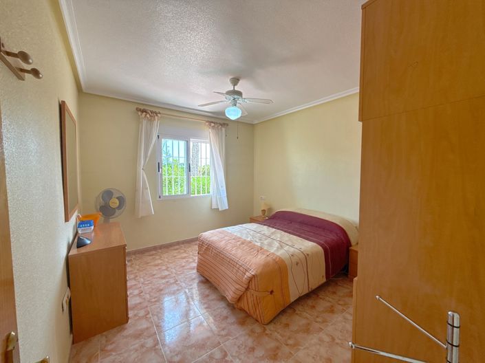 Image No.24-3 Bed Villa for sale