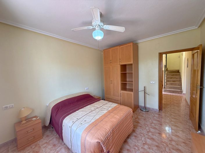 Image No.29-3 Bed Villa for sale