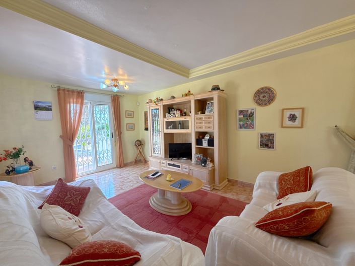 Image No.31-3 Bed Villa for sale