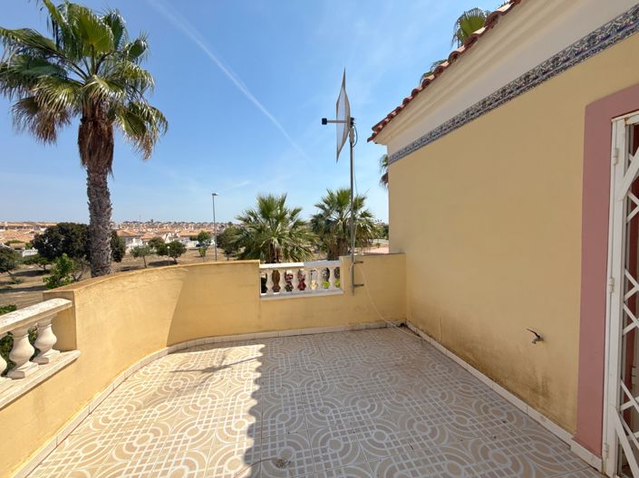 Image No.36-3 Bed Villa for sale