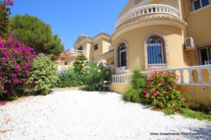 Image No.4-4 Bed Villa for sale