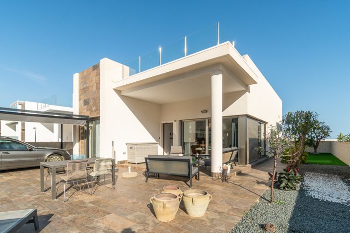 Image No.1-1 Bed Villa for sale