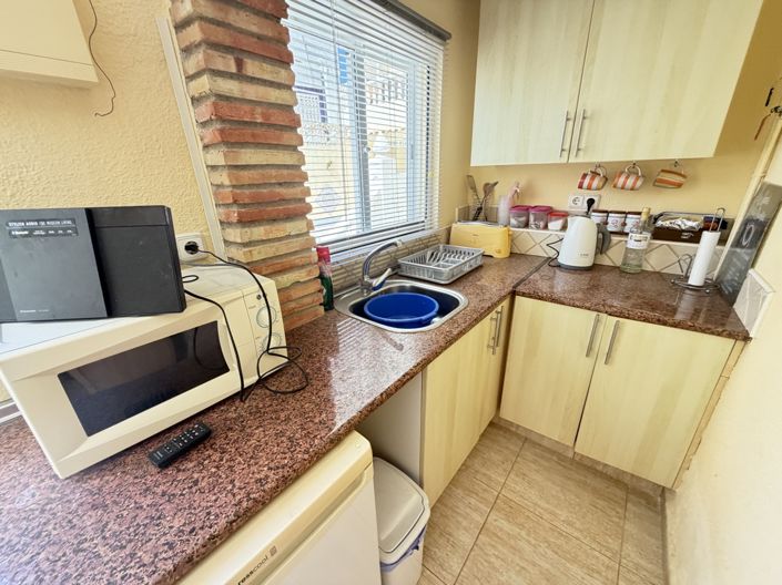 Image No.35-3 Bed Townhouse for sale