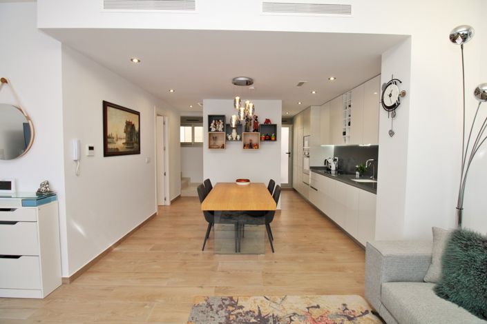 Image No.8-3 Bed Villa for sale