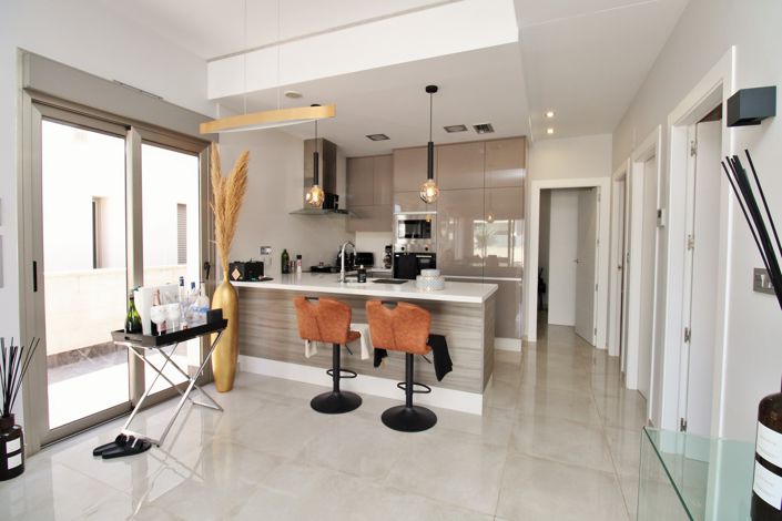 Image No.7-3 Bed Villa for sale