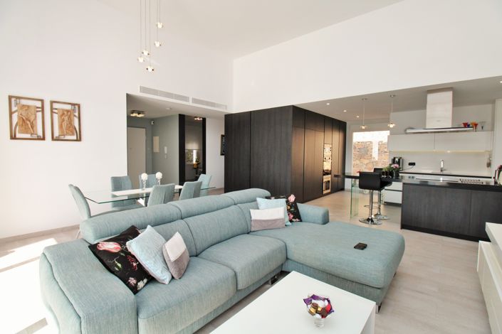 Image No.7-3 Bed Villa for sale