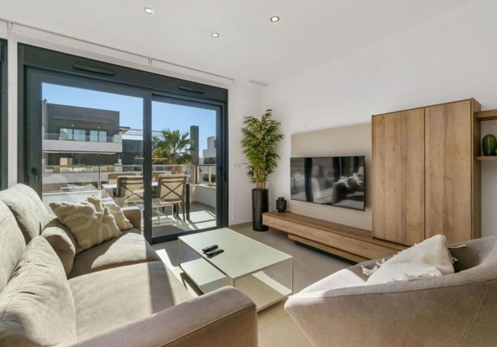 Image No.3-4 Bed Apartment for sale