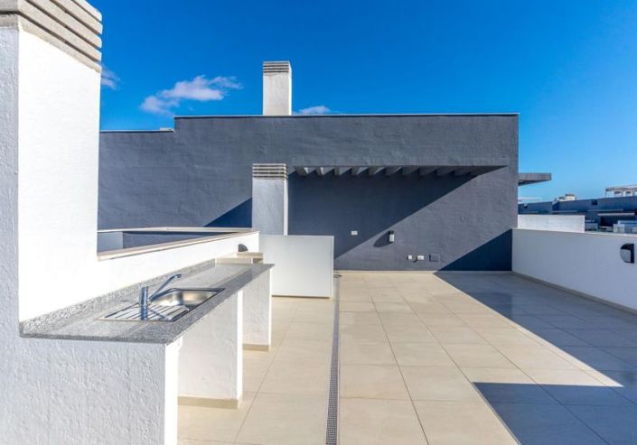 Image No.29-4 Bed Apartment for sale