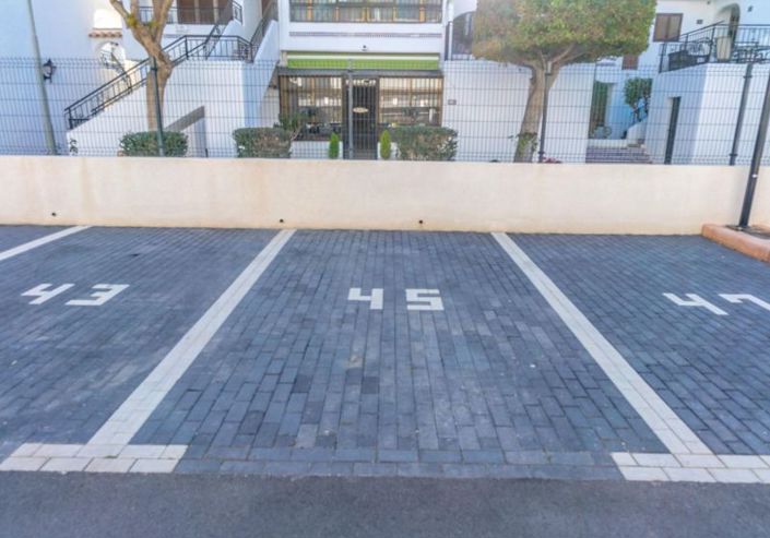 Image No.30-4 Bed Apartment for sale