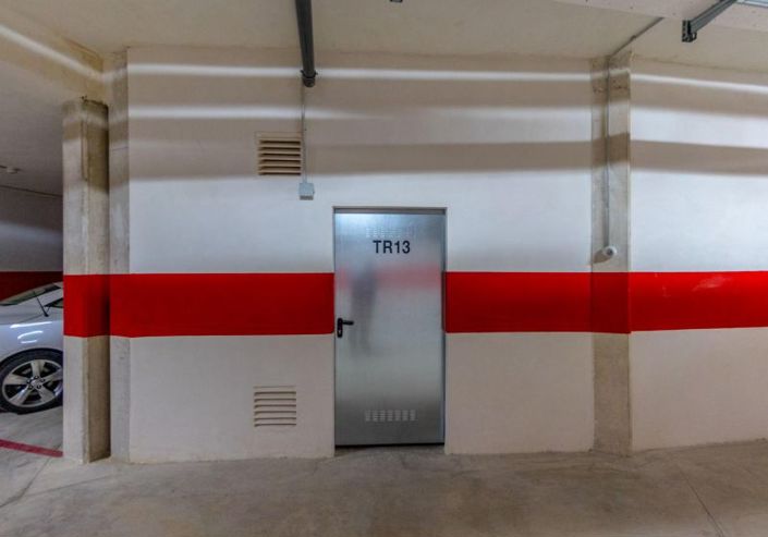 Image No.33-4 Bed Apartment for sale