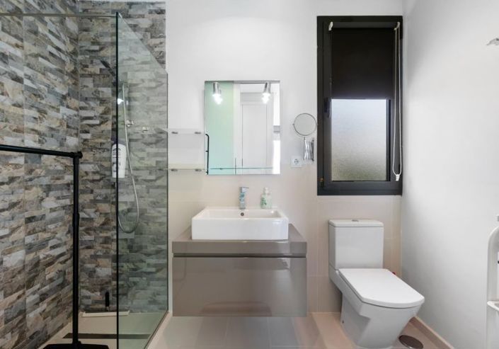 Image No.15-3 Bed Apartment for sale