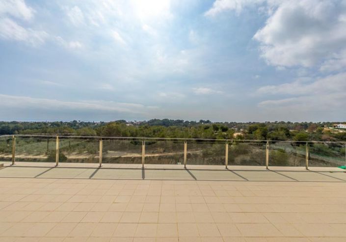 Image No.17-3 Bed Apartment for sale