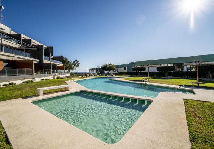 Image No.23-3 Bed Apartment for sale