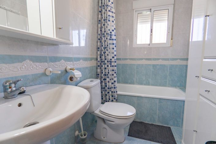 Image No.13-4 Bed Villa for sale