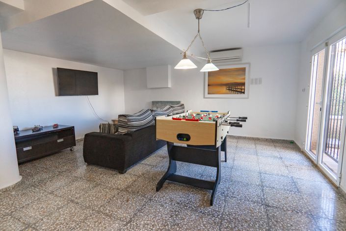 Image No.18-4 Bed Villa for sale