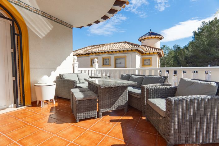 Image No.7-4 Bed Villa for sale