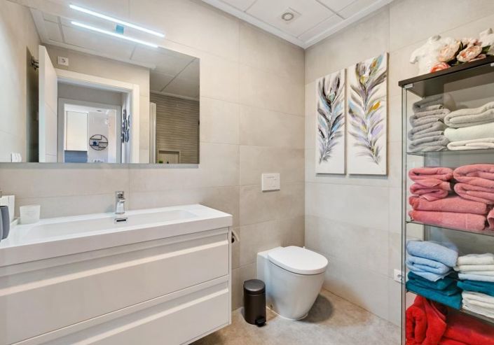 Image No.13-2 Bed Apartment for sale