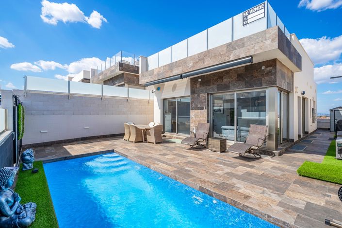 Image No.33-4 Bed Villa for sale