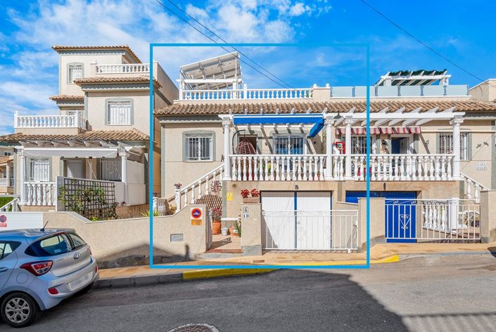 Image No.1-4 Bed Villa for sale