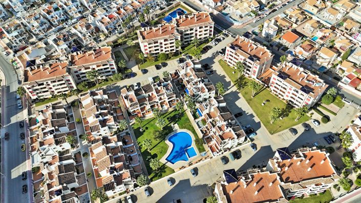 Image No.26-2 Bed Apartment for sale