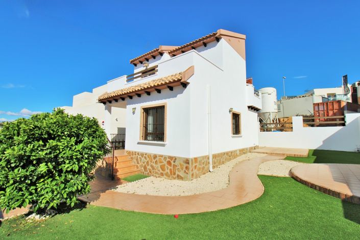 Image No.1-Villa de 3 chambres à vendre à Villamartin